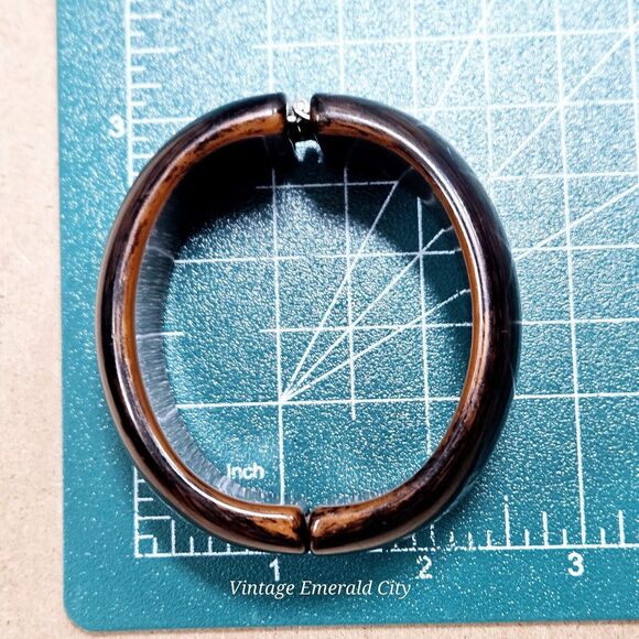 Rustic Radiance Hinged Cuff Bracelet Plastic Brown & Amber Magnetic Clasp Bangle - Picture 5 of 14